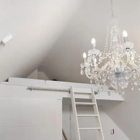 아파트 Maisonette *